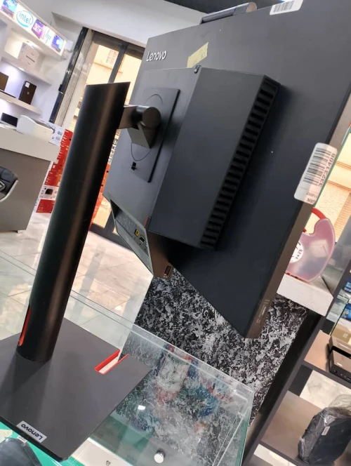 Lenovo All In One Tio24 Gen3 i5 6 generation