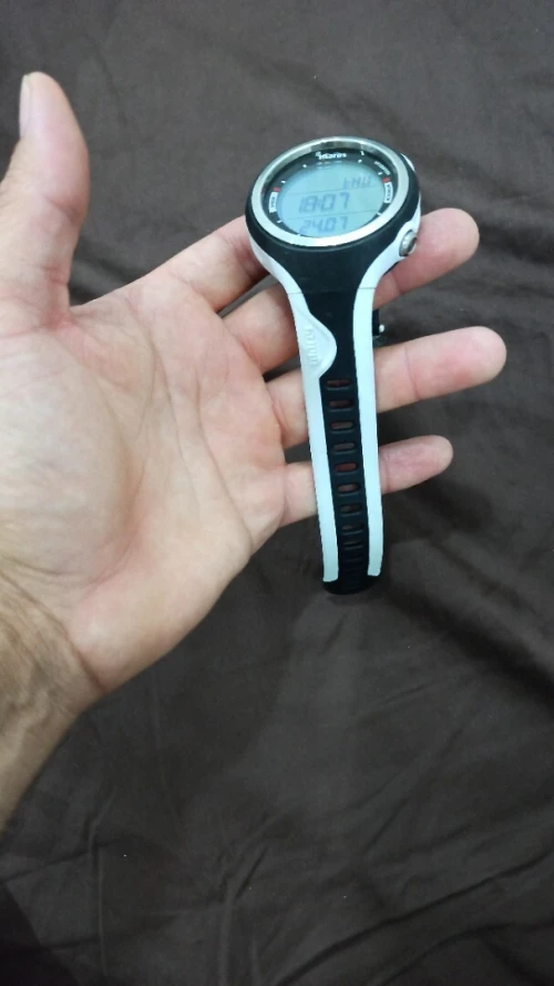 Profondimetre (Ordinateur de plongée)