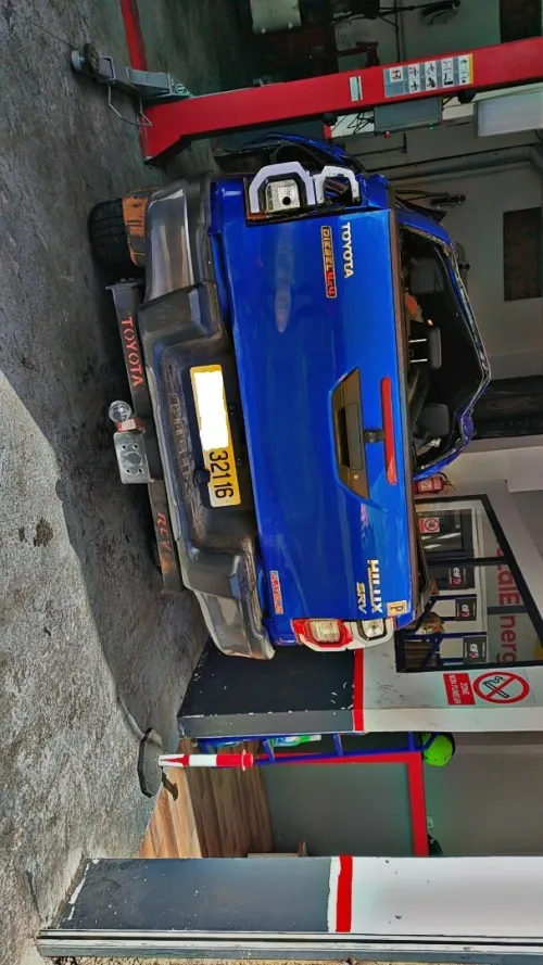 Toyota Hilux 2021 SRV PLATINUM 4*4