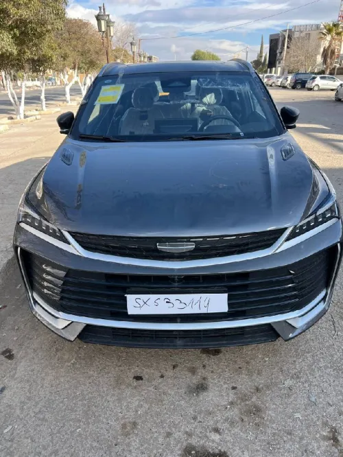 Geely Coolray 2025 