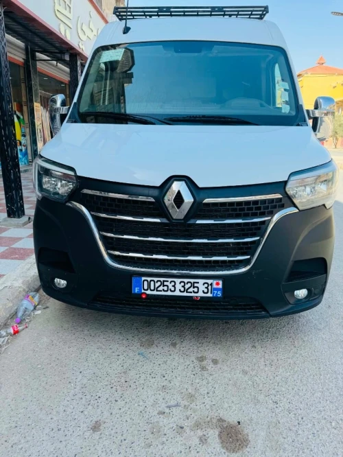 Raunault Master 2025
