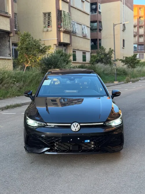 Volkswagen Golf 8 2025 Black black