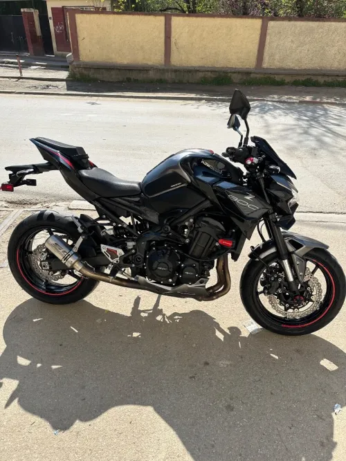 Kawasaki Z900 2023