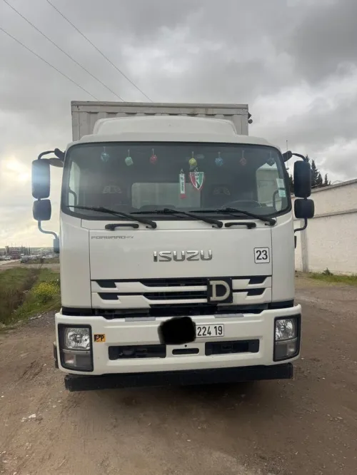 Isuzu FVR 2024