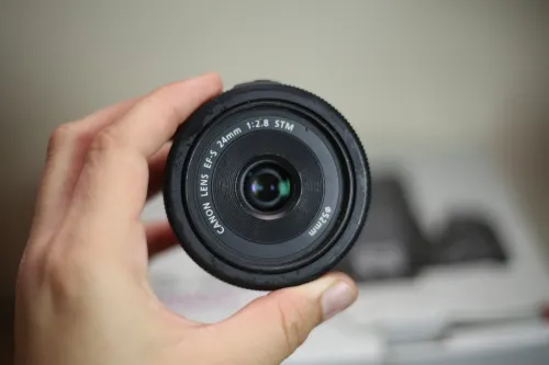 Canon EOS 250d