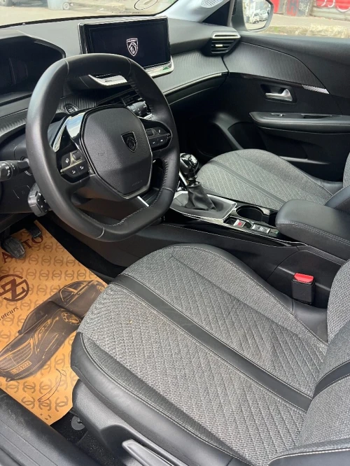 Peugeot 208 2024 Allure Pack