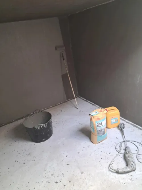  Revêtement d étanchéité bâche à eau / piscine à base de résine alimentaire