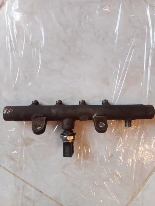 Injecteur+doseur+rampe clio 4 GT line1.5 dci