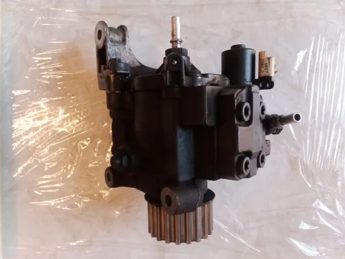 Injecteur+doseur+rampe clio 4 GT line1.5 dci