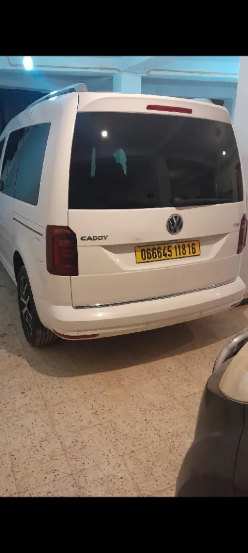 Volkswagen Caddy 2018 Highline