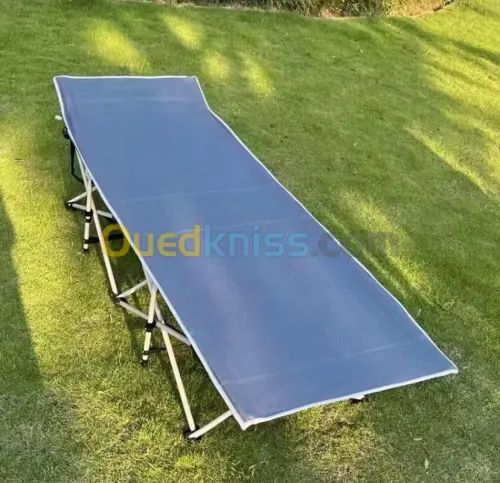 سرير تخييم محمول قابل للطي مع حقيبة حمل Lit De Camp Pliable Avec Sac De Transport