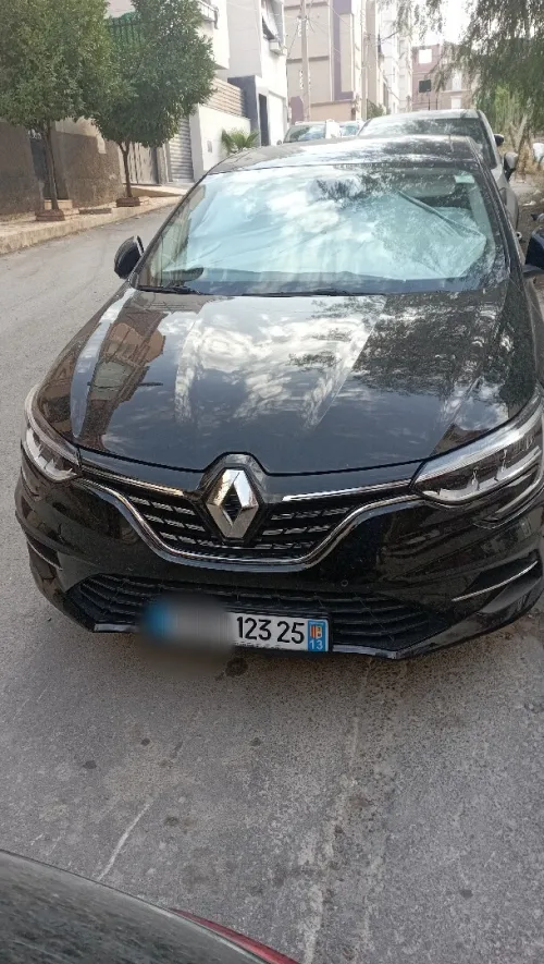 MG Sedan 2023 