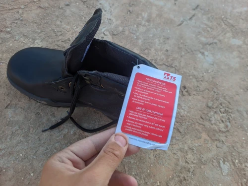 chaussure et casque de securitè