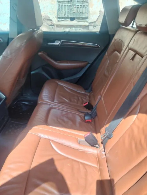 Audi Q5 2012 Off Road