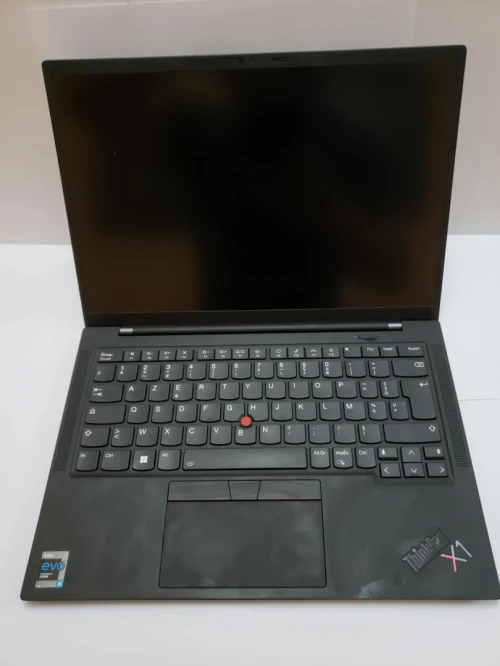 Thinkpad X1 carbon gen9 i5
