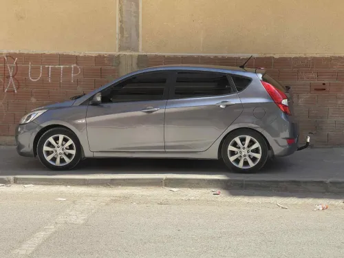 Hyundai Accent RB  4 portes 2017 Accent RB  4 portes