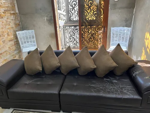Fauteuille en cuir avec 6 chaise en cuir
