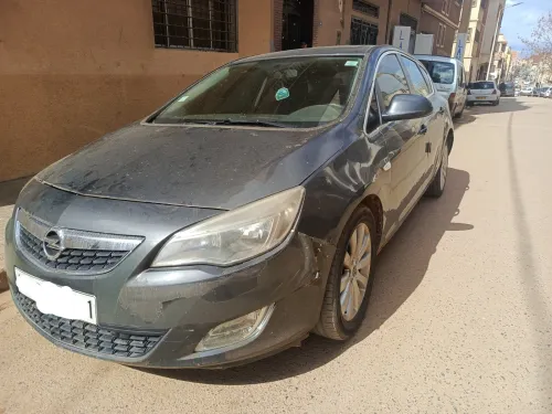 Opel Astra 2012 Astra