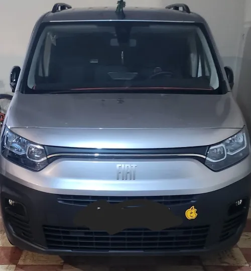 Fiat Doblo 2023 Italie
