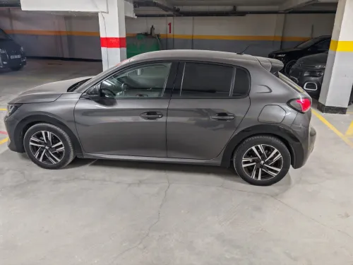 Peugeot 208 2022 208