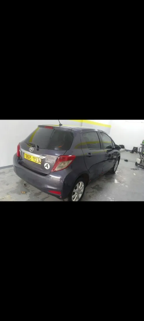 Toyota Yaris 2013 