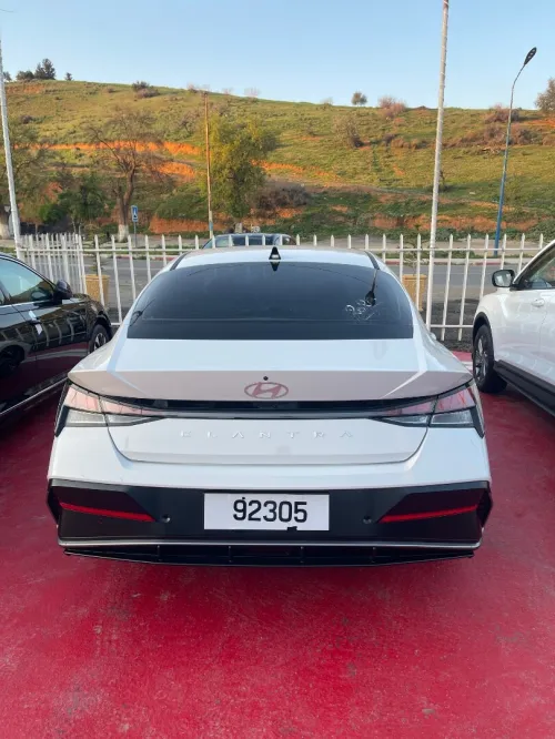 Hyundai ELANTRA 2025 FULL OPTION