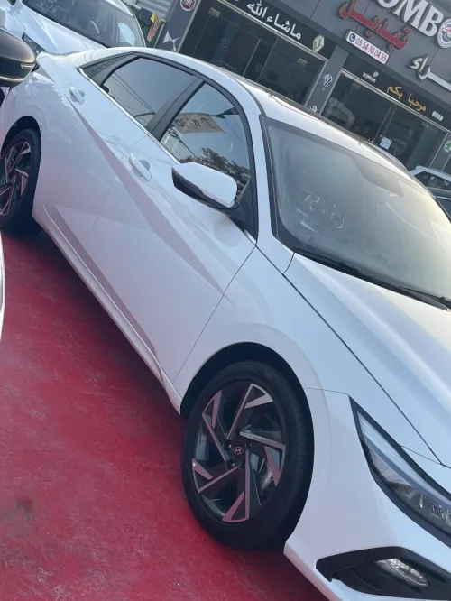 Hyundai ELANTRA 2025 FULL OPTION