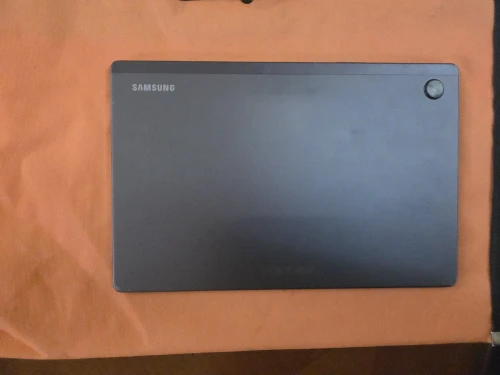 Samsung A8