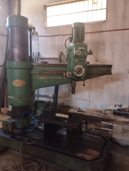 Perseuse radial 