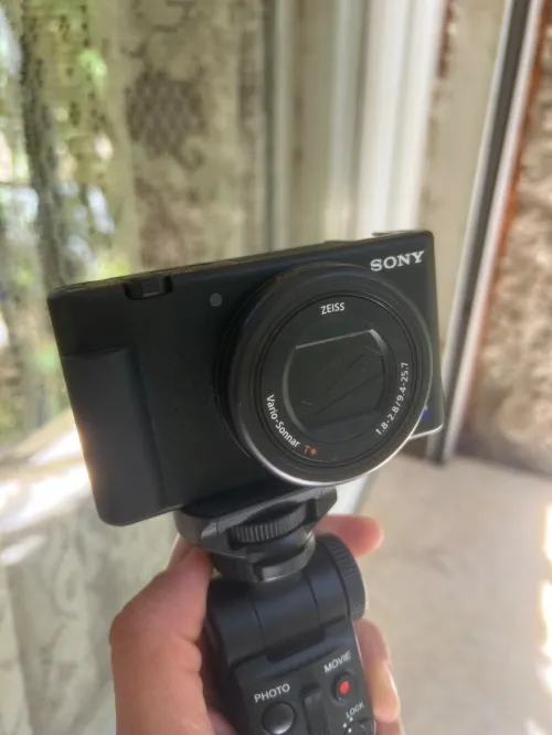 Sony ZV-1 ( etat neuf )