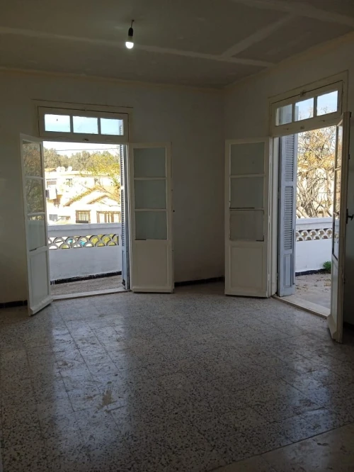Location Appartement Niveau de villa F4 Alger Chevalley