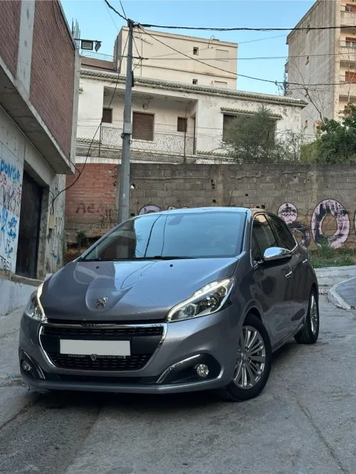 Peugeot 208 2020 Allure Facelift