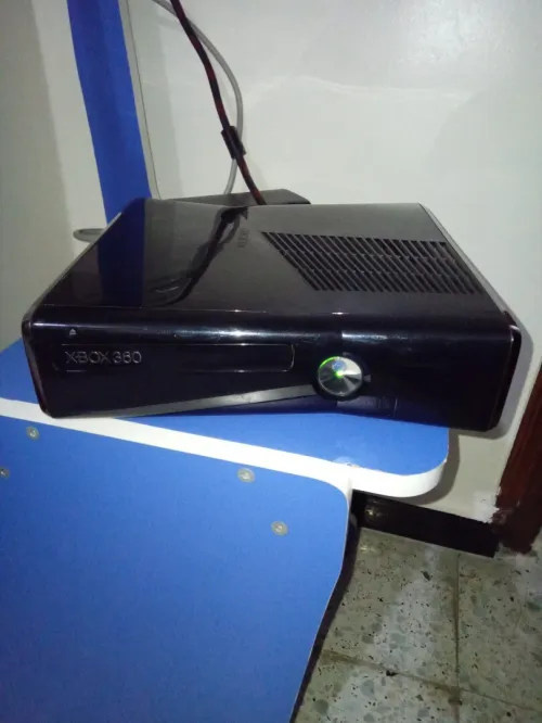 XBOX 360 SLIM