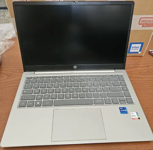 HP Laptop 14 ep0047nf
