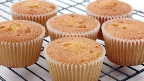 Ligne de Production Automatique pour Cupcakes et Biscuits  خط إنتاج أوتوماتيكي للكب كيك والبسكويت