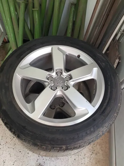 4 jantes audi 235/55 R19