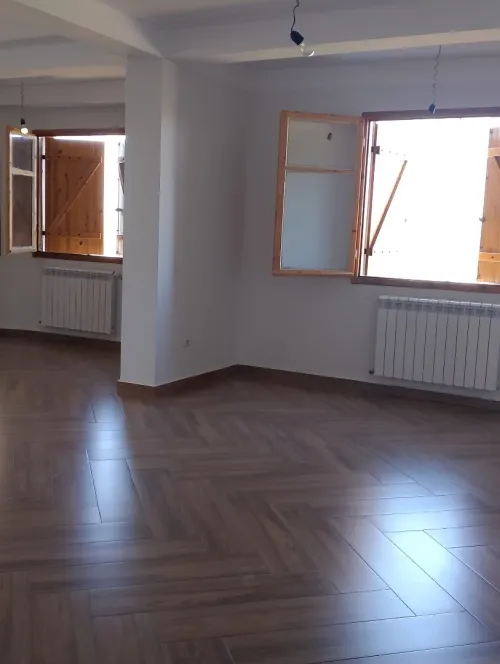Location Appartement Niveau de villa F4 Tizi Ouzou Azazga