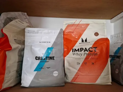 Whey protein + creatine  MyProtein