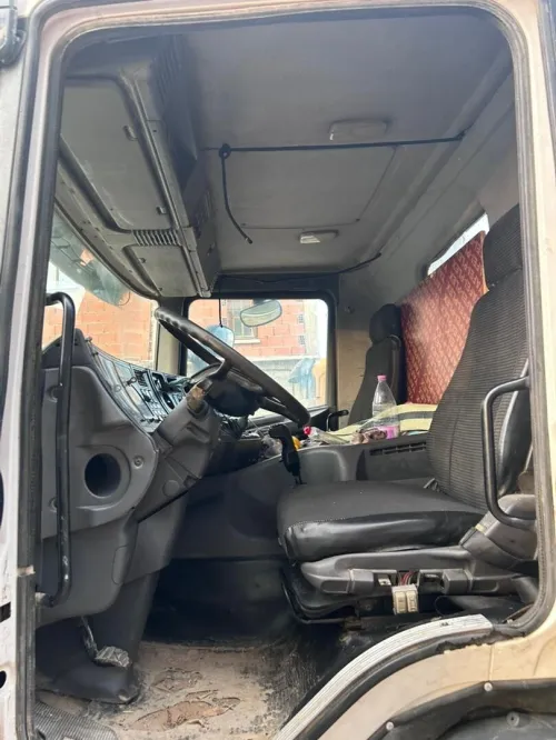 Scania P360 2006