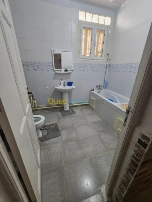 Location Appartement Niveau de villa F4 Annaba Annaba