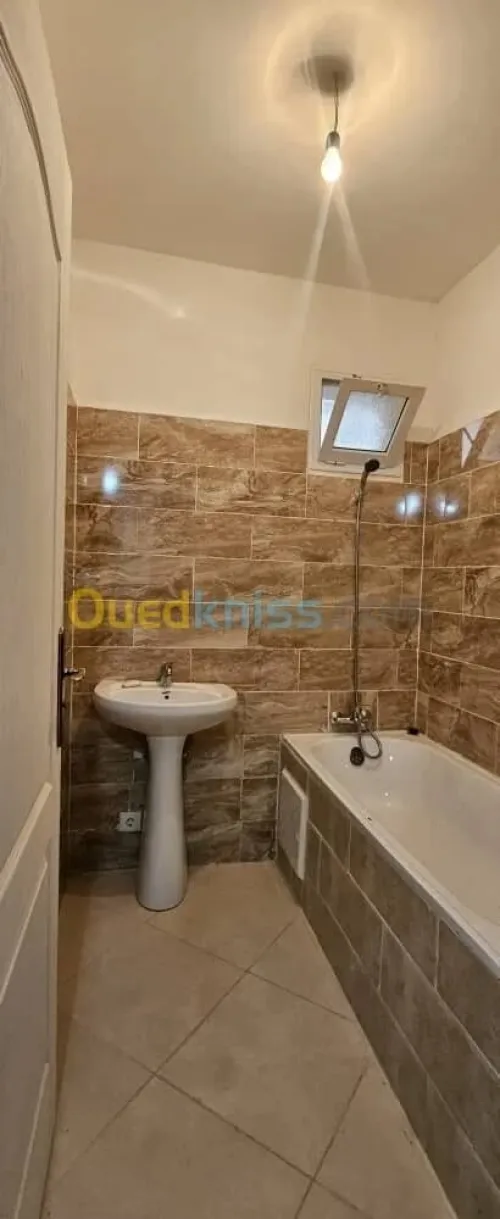 Location Appartement F3 Annaba Annaba