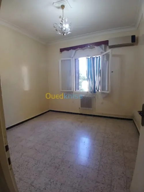 Location Appartement F3 Annaba Annaba