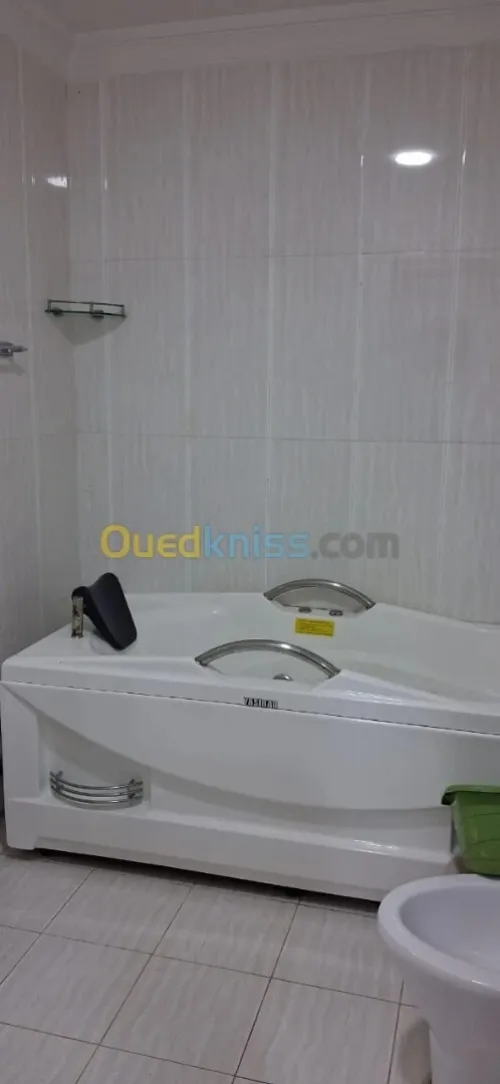 Location Appartement F4 Annaba Annaba