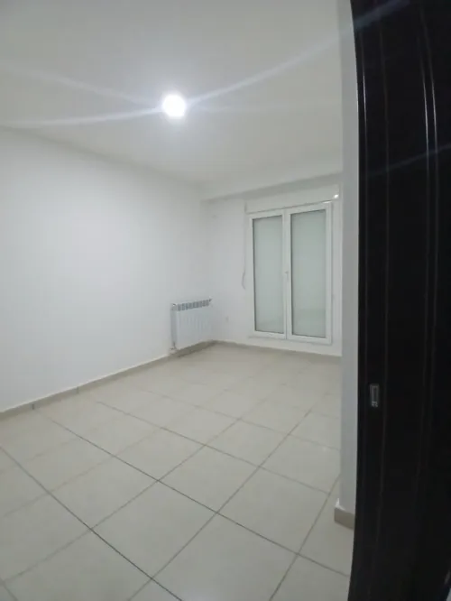 Location Appartement F4 Annaba Annaba