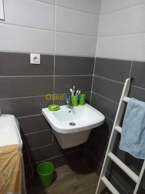 Location Appartement F4 Annaba Annaba