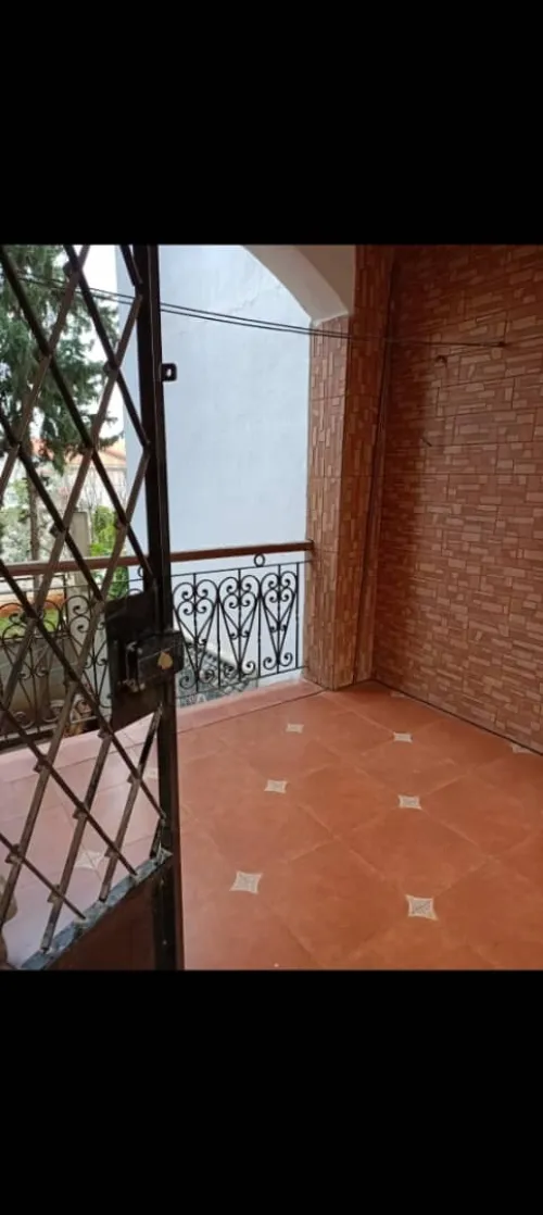Location Appartement Niveau de villa F4 Alger Birkhadem