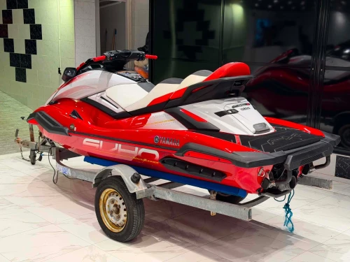 Yamaha svho 1800