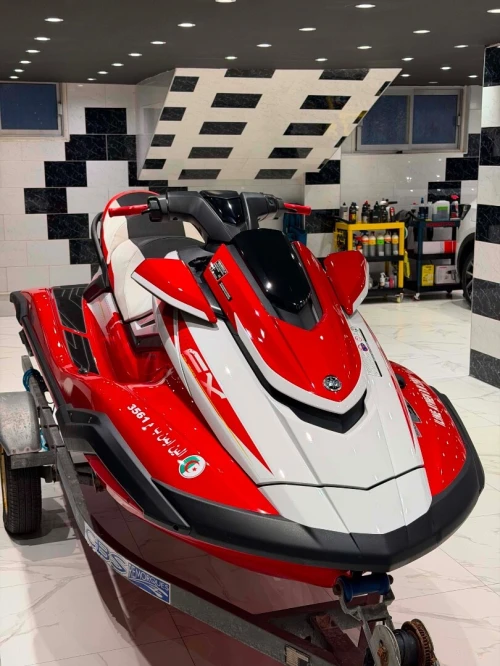 Yamaha svho 1800