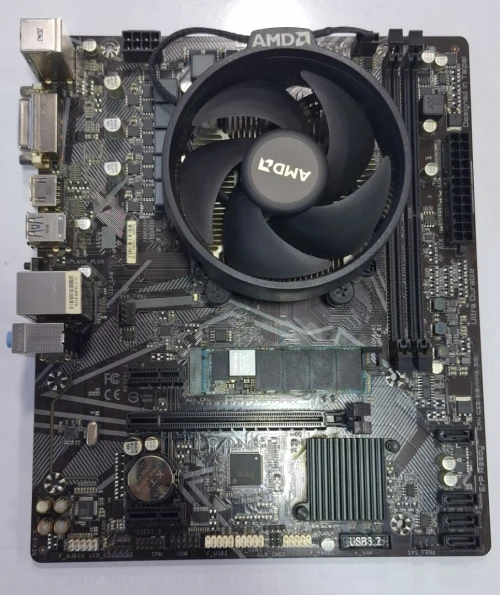Ryzen 5 3600 + 16 G DDR4 + Gigabyte A520M + NVME 500GB