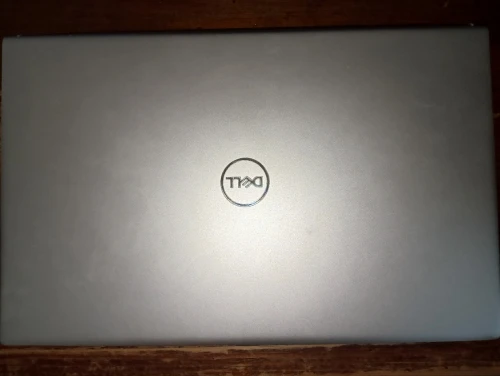 Dell Inspiron 15" 5510 16/512 double carte graphique NVIDIA mx450 2vram